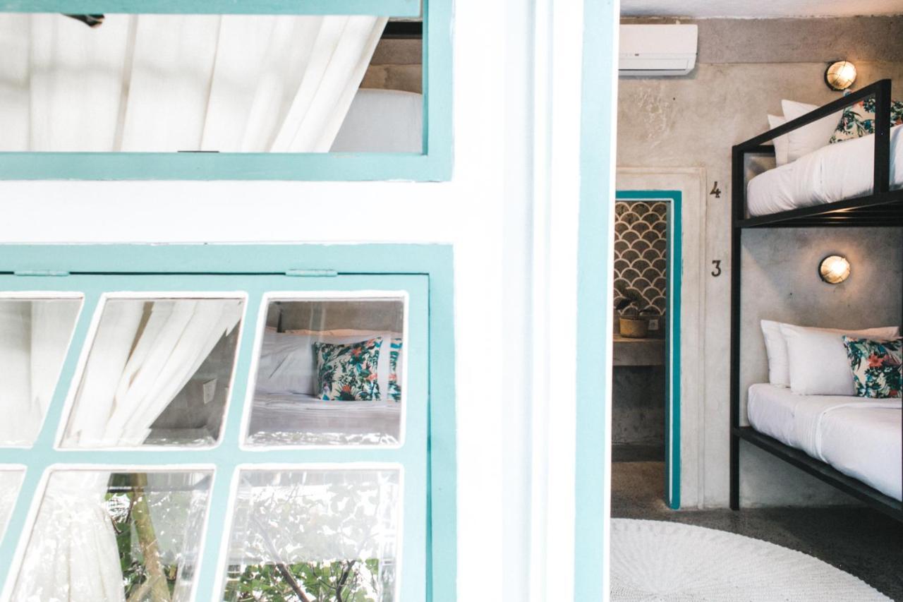 Kosta Hostel Seminyak Zewnętrze zdjęcie