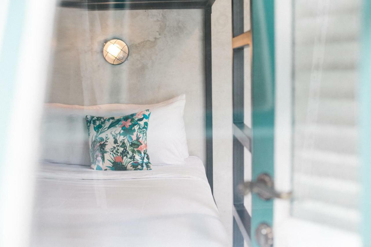 Kosta Hostel Seminyak Zewnętrze zdjęcie