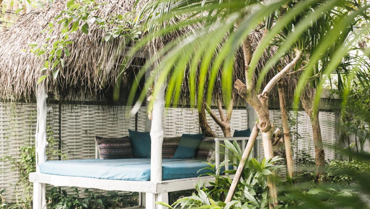 Kosta Hostel Seminyak Zewnętrze zdjęcie
